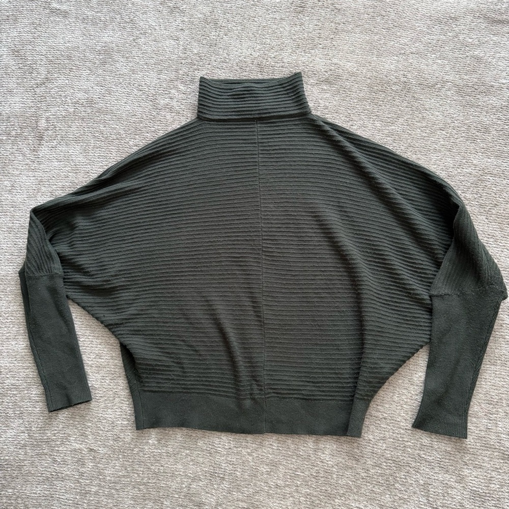French Connection Ribbed Turtleneck Dolman Sweater Olive‎ Green Size S